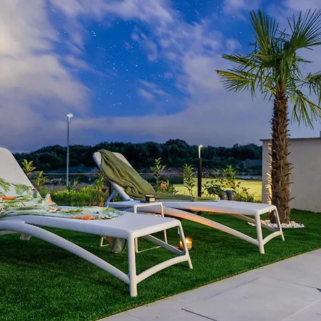 Deluxe With Heated Pool, Whirpool, Sea View, Beautiful Iv - By Traveler Tourist Agency Krk Id 2403 Villa