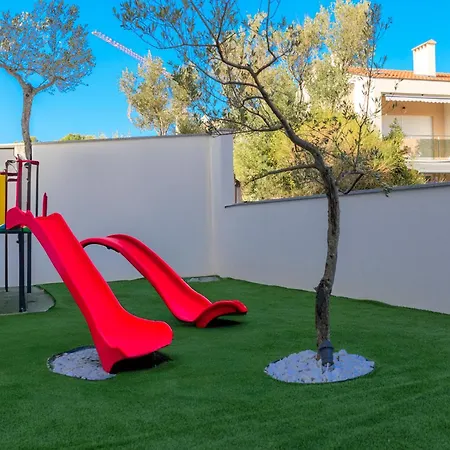 Deluxe With Heated Pool, Whirpool, Sea View, Beautiful Iv - By Traveler Tourist Agency Krk Id 2403 Villa Krk Town