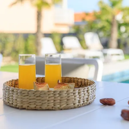Deluxe With Heated Pool, Whirpool, Sea View, Beautiful Iv - By Traveler Tourist Agency Krk Id 2403