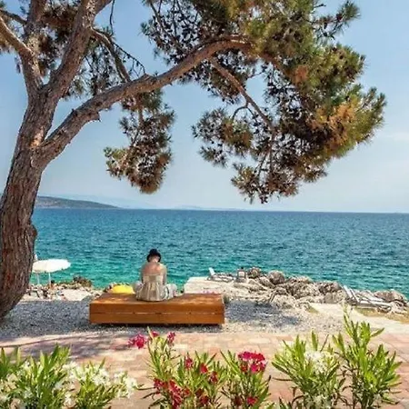Deluxe With Heated Pool, Whirpool, Sea View, Beautiful Iv - By Traveler Tourist Agency Krk Id 2403 Villa Krk Town