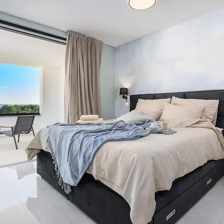 Deluxe With Heated Pool, Whirpool, Sea View, Beautiful Iv - By Traveler Tourist Agency Krk Id 2403 Vila