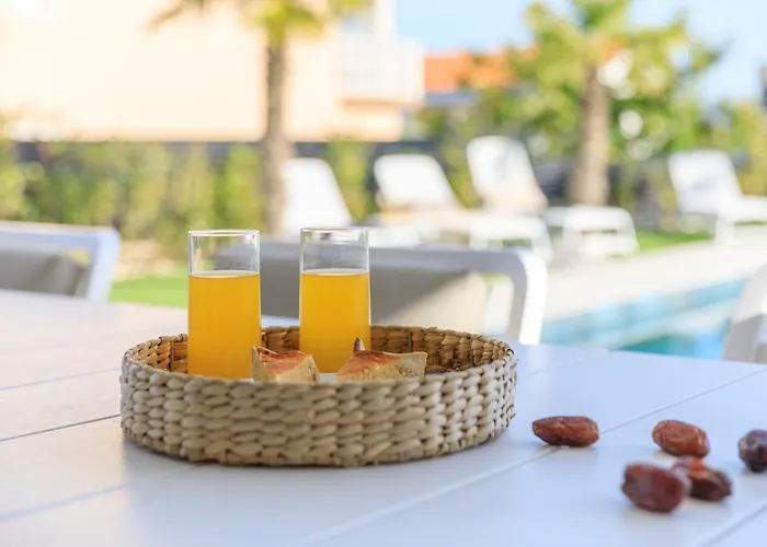Deluxe With Heated Pool, Whirpool, Sea View, Beautiful Iv - By Traveler Tourist Agency Krk Id 2403