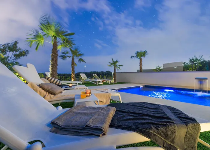 Deluxe With Heated Pool, Whirpool, Sea View, Beautiful Iv - By Traveler Tourist Agency Krk Id 2403 Krk Town