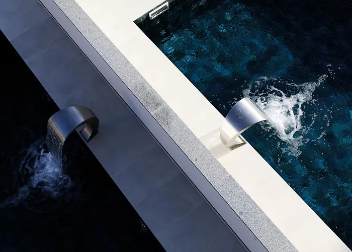 Vila Deluxe With Heated Pool, Whirpool, Sea View, Beautiful Iv - By Traveler Tourist Agency Krk Id 2403 *